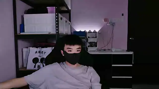 Snapshot of doggyman523 chatting on 03-07-26, 05:21 doggyman523 online show from 03-07-26, 05:21