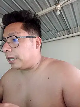 Snapshot of Napoleon246 chatting on 11-09-25, 08:18 Napoleon246 online show from 11-09-25, 08:18