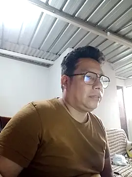 Snapshot of Napoleon246 chatting on 11-21-25, 10:41 Napoleon246 online show from 11-21-25, 10:41