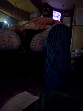 JoeyUhOh online show from 11-17-25, 11:05