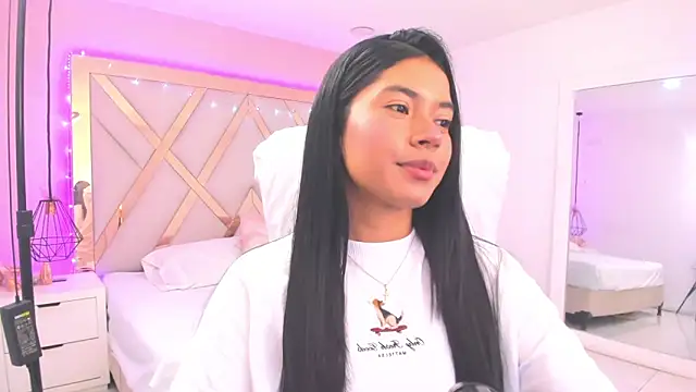 Snapshot of samantaa_shy chatting on 02-07-26, 03:10 samantaa shy online show from 02-07-26, 03:10