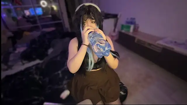 Snapshot of nikoli_naw chatting on 11-25-25, 11:16 nikoli naw online show from 11-25-25, 11:16