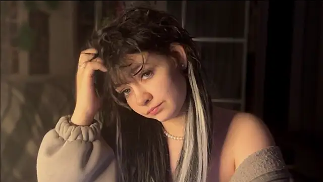 Snapshot of nikoli_naw chatting on 02-17-26, 08:37 nikoli naw online show from 02-17-26, 08:37