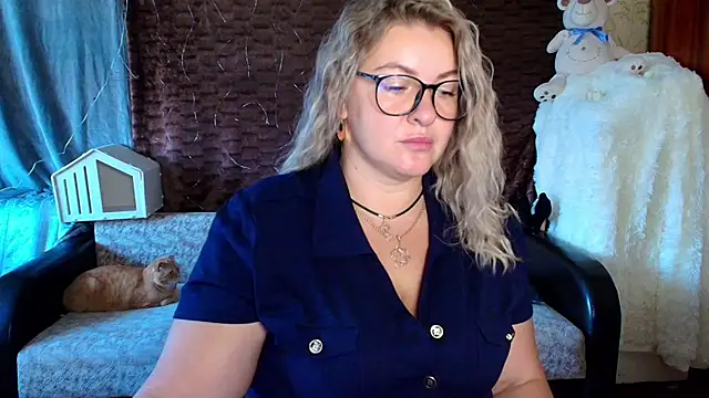 Snapshot of NikaSkylink chatting on 09-15-25, 03:06 NikaSkylink online show from 09-15-25, 03:06