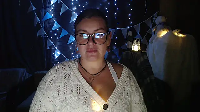 Snapshot of NikaSkylink chatting on 09-19-25, 06:52 NikaSkylink online show from 09-19-25, 06:52