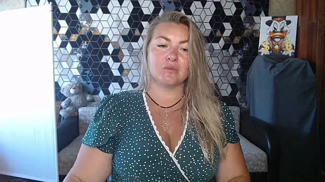 NikaSkylink online show from 06-27-26, 06:40