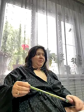 Snapshot of Liza_Will chatting on 11-10-25, 06:34 Liza Will online show from 11-10-25, 06:34