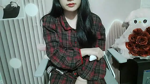 Emachiii online show from 11-26-25, 12:44