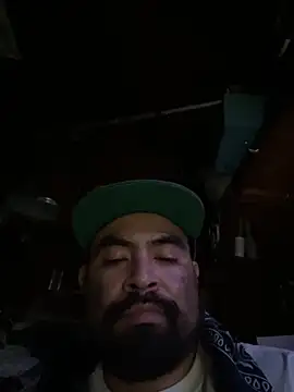 Snapshot of Jonathanfrom420 chatting on 11-07-25, 03:23 Jonathanfrom420 online show from 11-07-25, 03:23