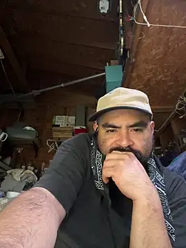 Snapshot of Jonathanfrom420 chatting on 03-20-26, 11:37 Jonathanfrom420 online show from 03-20-26, 11:37