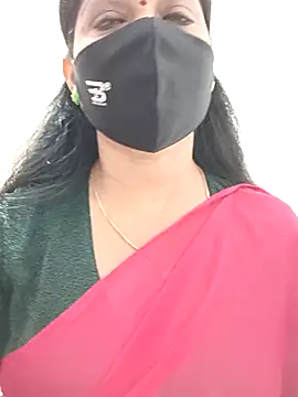 Snapshot of shivani27 chatting on 09-17-25, 04:41 shivani27 online show from 09-17-25, 04:41