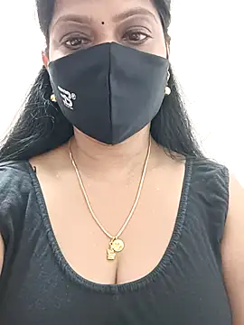 Snapshot of shivani27 chatting on 09-22-25, 05:59 shivani27 online show from 09-22-25, 05:59