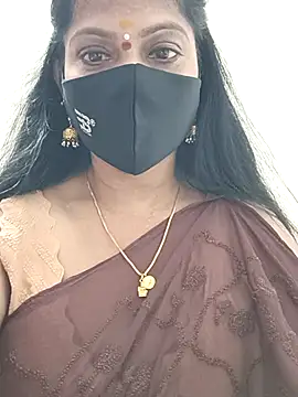 Snapshot of shivani27 chatting on 11-13-25, 05:56 shivani27 online show from 11-13-25, 05:56