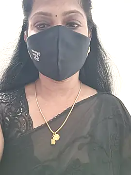 Snapshot of shivani27 chatting on 11-16-25, 06:52 shivani27 online show from 11-16-25, 06:52