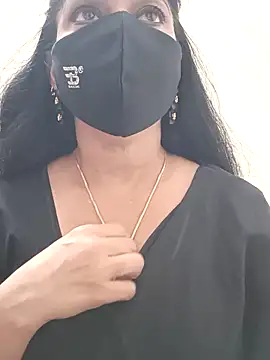 Snapshot of shivani27 chatting on 11-29-25, 05:05 shivani27 online show from 11-29-25, 05:05