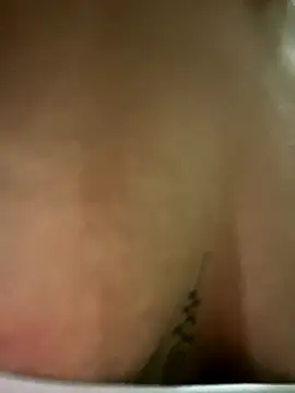 Snapshot of ninfetinha20 chatting on 10-07-25, 02:42 ninfetinha20 online show from 10-07-25, 02:42