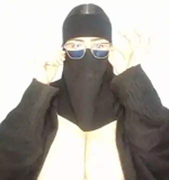 Snapshot of Arabic-loka chatting on 01-15-26, 04:44 Arabic-loka online show from 01-15-26, 04:44