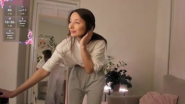 Snapshot of Lillie_Miller chatting on 02-03-26, 02:53 Lillie Miller online show from 02-03-26, 02:53