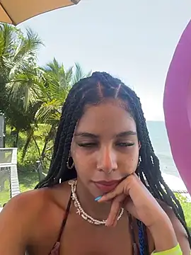 Snapshot of lilijwatson chatting on 03-16-26, 05:17 lilijwatson online show from 03-16-26, 05:17