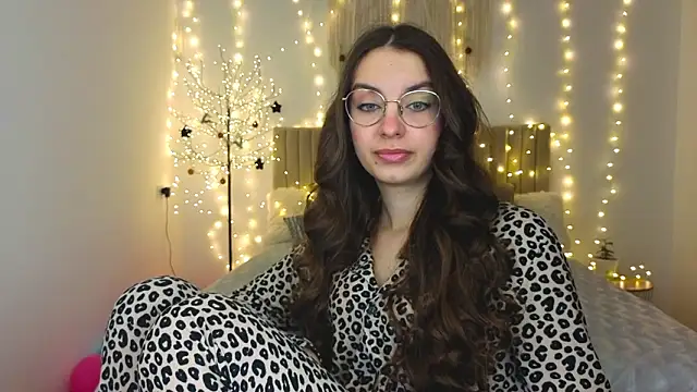 Real cutie1 online show from 01-15-26, 01:37