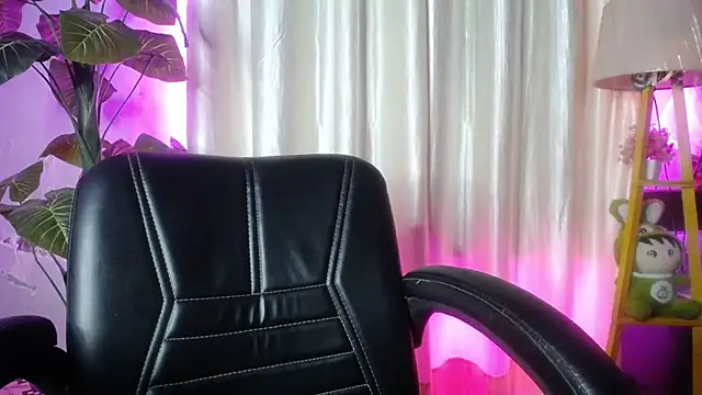 kiara 1122 online show from 07-18-26, 02:27