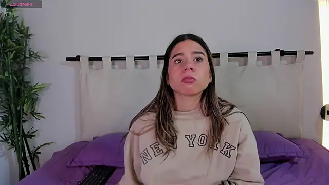 Rachell criss online show from 02-19-26, 04:30