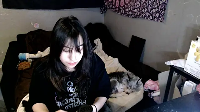 London Ray online show from 03-05-26, 01:01