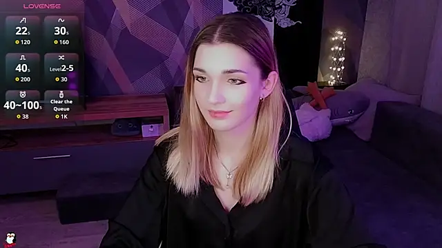 Sandy Belle online show from 11-27-25, 07:27