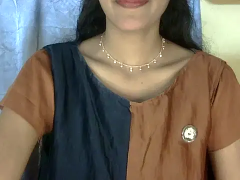 Snapshot of zara_Khan0 chatting on 09-18-25, 03:03 zara Khan0 online show from 09-18-25, 03:03