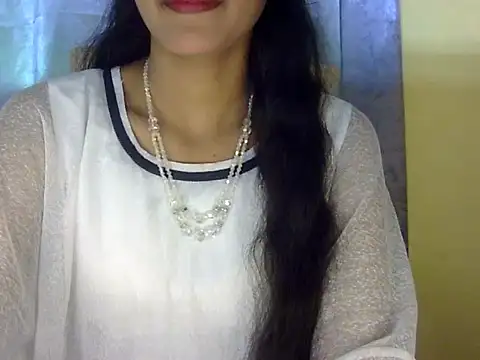 Snapshot of zara_Khan0 chatting on 09-24-25, 05:00 zara Khan0 online show from 09-24-25, 05:00
