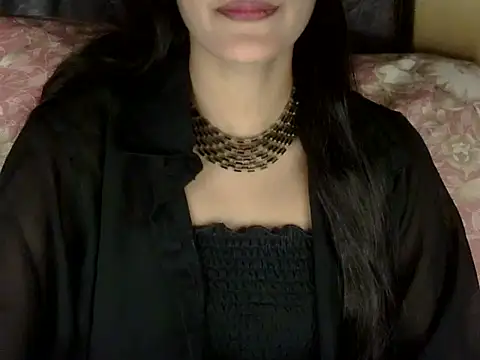 zara Khan0 online show from 11-01-25, 03:36
