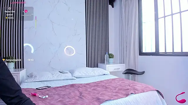 Snapshot of JackAndRosse_ chatting on 01-08-26, 01:35 JackAndRosse online show from 01-08-26, 01:35