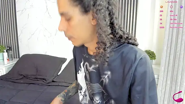 JackAndRosse  online show from 06-25-26, 01:37