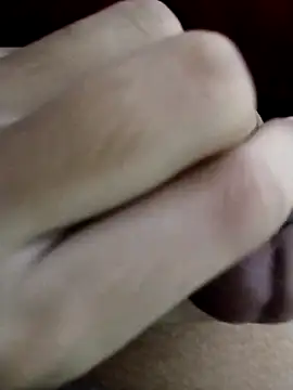 Snapshot of saneer69tew chatting on 12-23-25, 04:21 saneer69tew online show from 12-23-25, 04:21