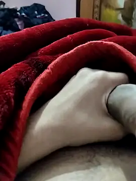 Snapshot of saneer69tew chatting on 02-21-26, 05:08 saneer69tew online show from 02-21-26, 05:08