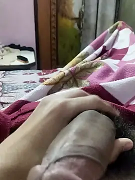 Snapshot of saneer69tew chatting on 03-11-26, 04:51 saneer69tew online show from 03-11-26, 04:51