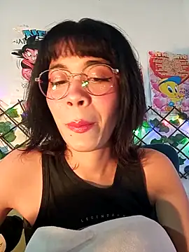 dolliette24 online show from 04-26-26, 03:48