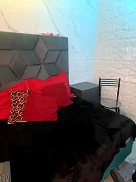 Maia Park online show from 09-09-25, 12:26