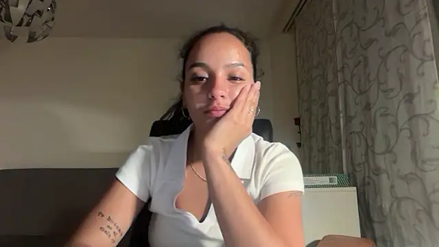 Maia Park online show from 05-16-26, 11:25