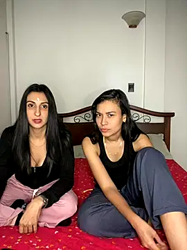 Snapshot of Saloriz_Col chatting on 12-02-25, 02:50 Saloriz Col online show from 12-02-25, 02:50