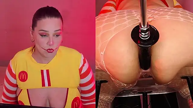 Snapshot of ErikaMontiel__ chatting on 10-24-25, 09:11 ErikaMontiel online show from 10-24-25, 09:11