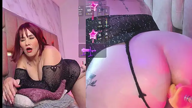 Snapshot of ErikaMontiel__ chatting on 11-13-25, 08:41 ErikaMontiel online show from 11-13-25, 08:41