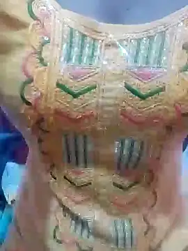 Snapshot of Reeta-rani chatting on 10-04-25, 04:10 Reeta-rani online show from 10-04-25, 04:10