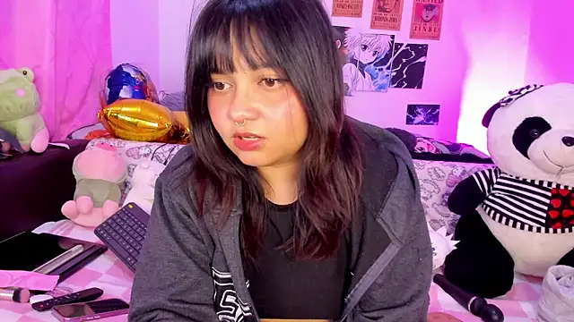 Lolii Zoe online show from 03-13-26, 12:39