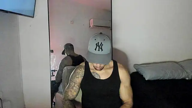 ThiagoLugo online show from 09-11-25, 02:28