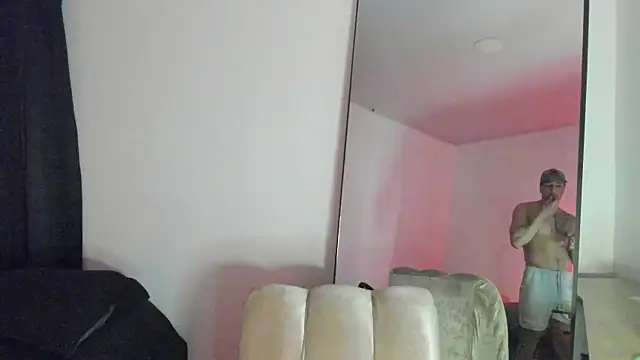 ThiagoLugo online show from 10-08-25, 06:22