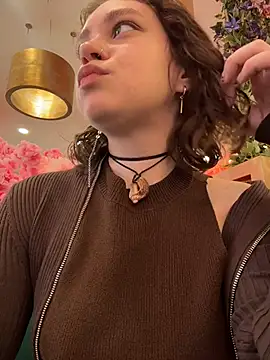 lucy-joy online show from 11-01-25, 08:16