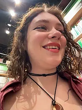 Snapshot of lucy-joy chatting on 01-09-26, 10:29 lucy-joy online show from 01-09-26, 10:29