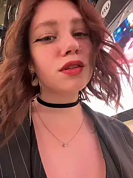 Snapshot of lucy-joy chatting on 01-16-26, 08:29 lucy-joy online show from 01-16-26, 08:29