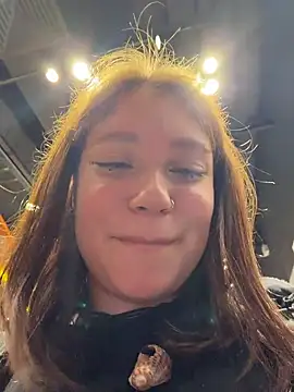 lucy-joy online show from 06-16-26, 10:18